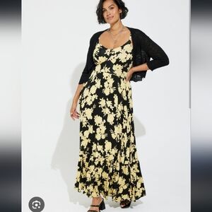 Torrid Black supersoft maxi tiered floral yellow strap dress New Tags Sz 2